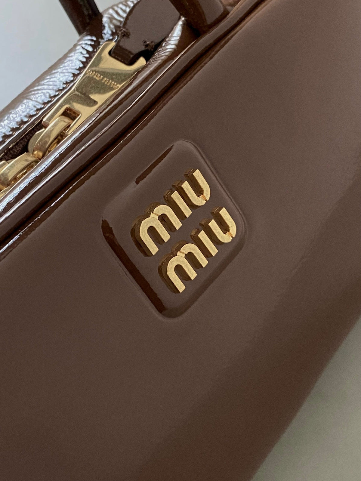 Beau Naplak 27cm Brown Patent Leather