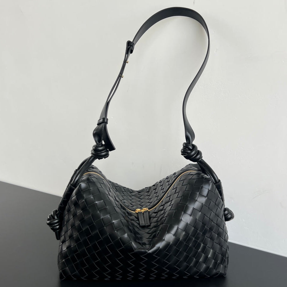 BV Loop 38cm Bag Black Cowhide 563652