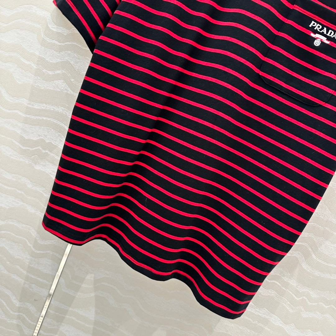 Prada Striped Short-sleeved T-shirt Red mix Black Cotton