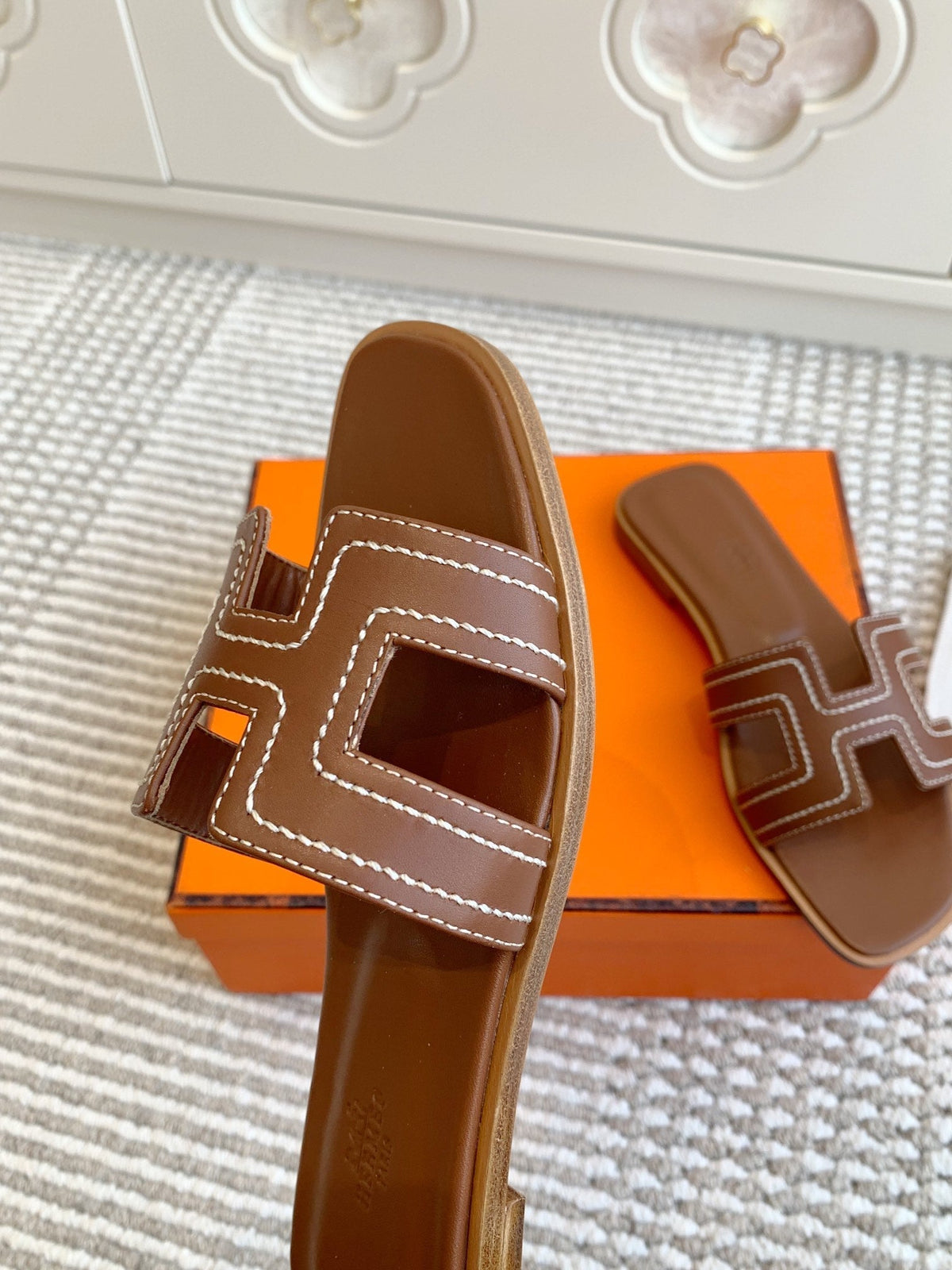 HM Oran Sandal Brown Sheepskin 291396