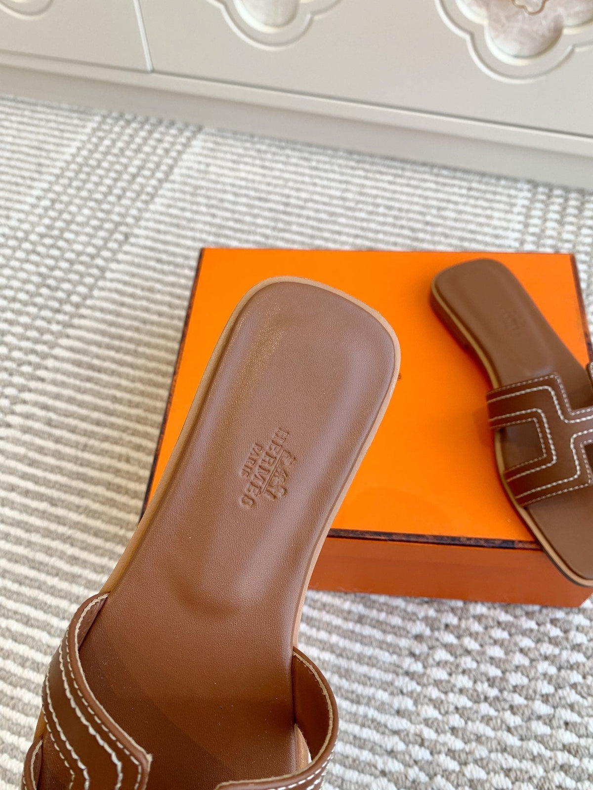 HM Oran Sandal Brown Sheepskin 291396
