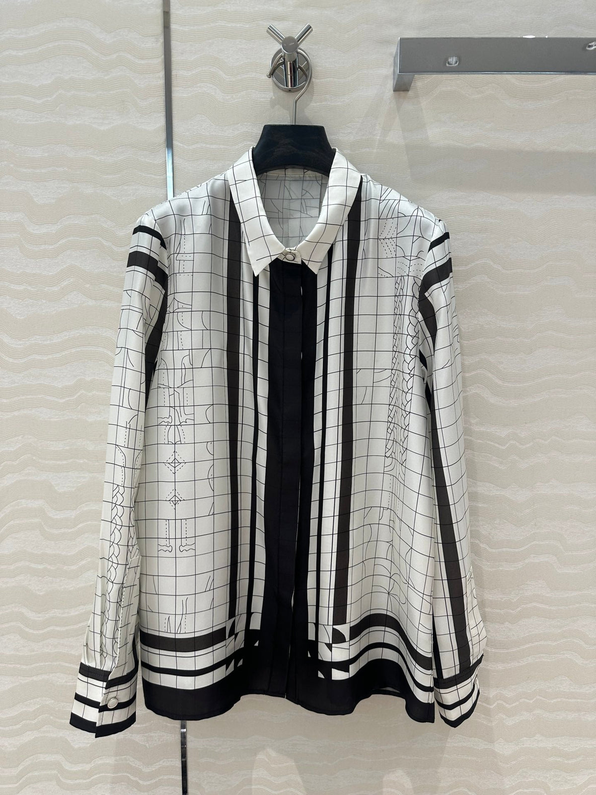 Hm 25 Coaching Deja Vu Shirt White Black Silk