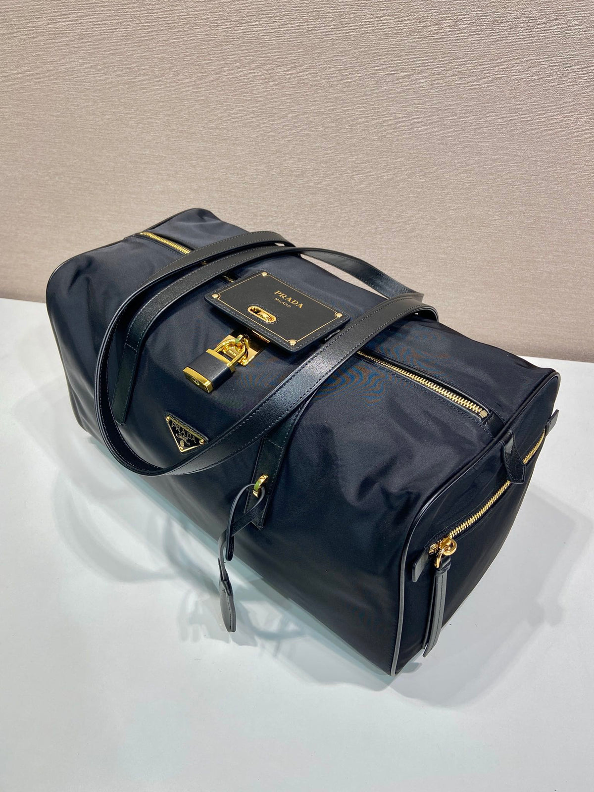 TRAVEL BAG 40 IN BLACK WATERPROOF FABRIC GOLD PADLOCK