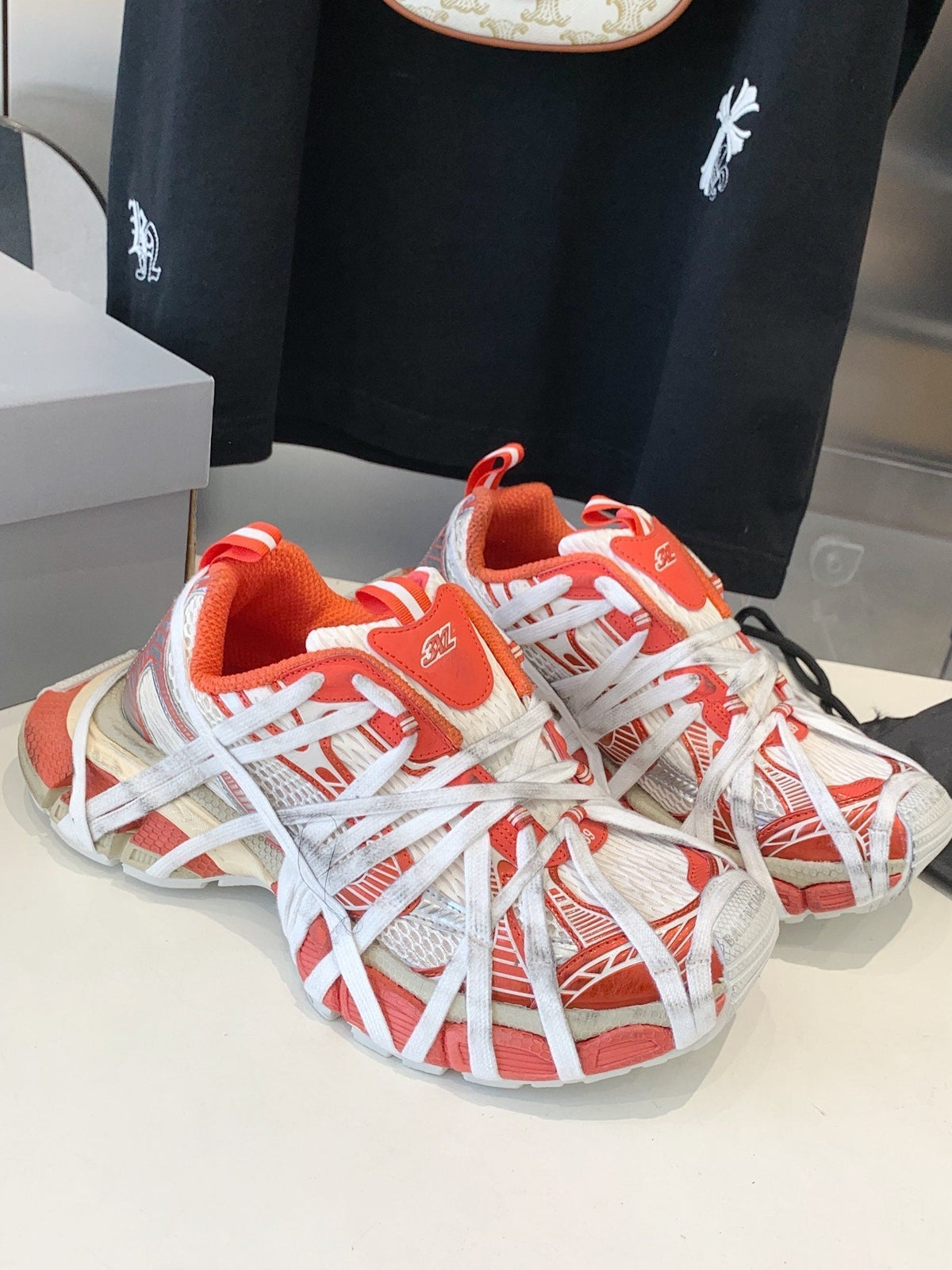 3XL EXTREME LACE SNEAKER ORANGE MIX DUST WHITE AND SILVER