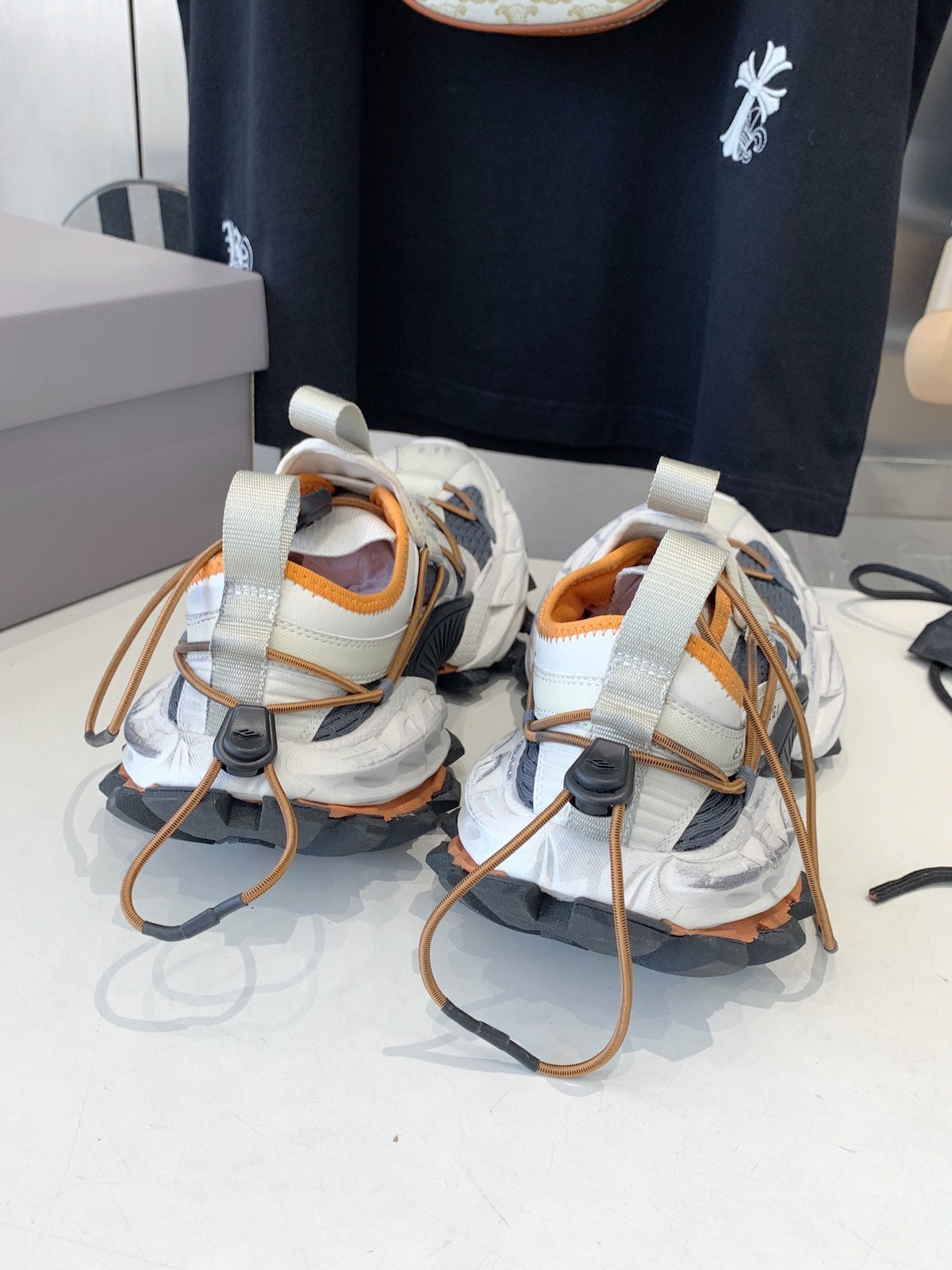 HIKE SNEAKER IN BEIGE AND ORANGE MESH, POLYURETHANE AND POLYESTER