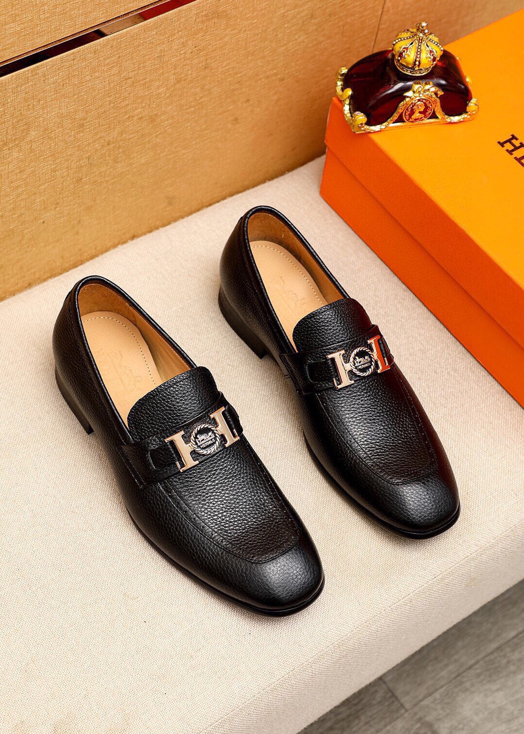 HM Men's Loafer Black Cowhide 616500