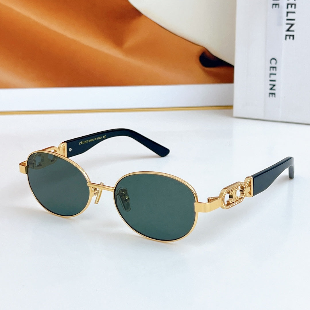TRIOMPHE SUNGLASSES CL40253 IN METAL GRADIENT SMOKE LENSES