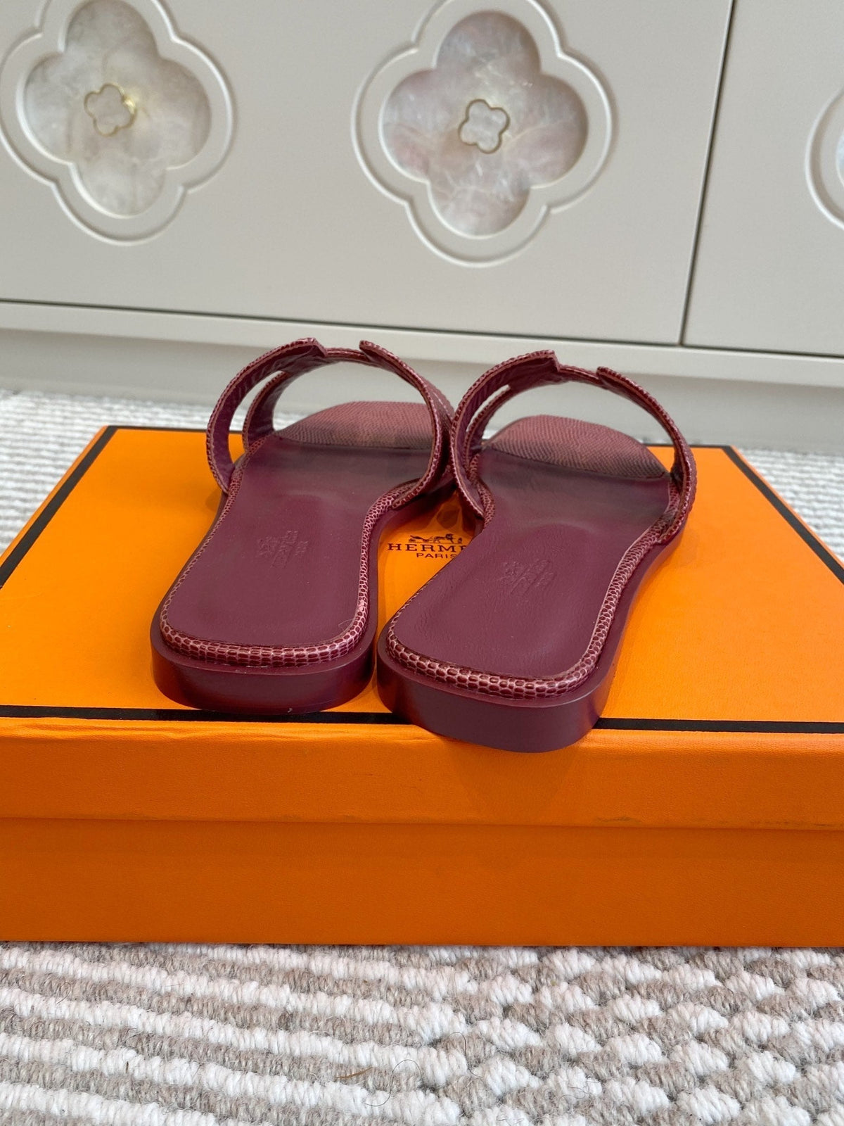 HM Oran Sandal Red Burgundy Sheepskin 291399