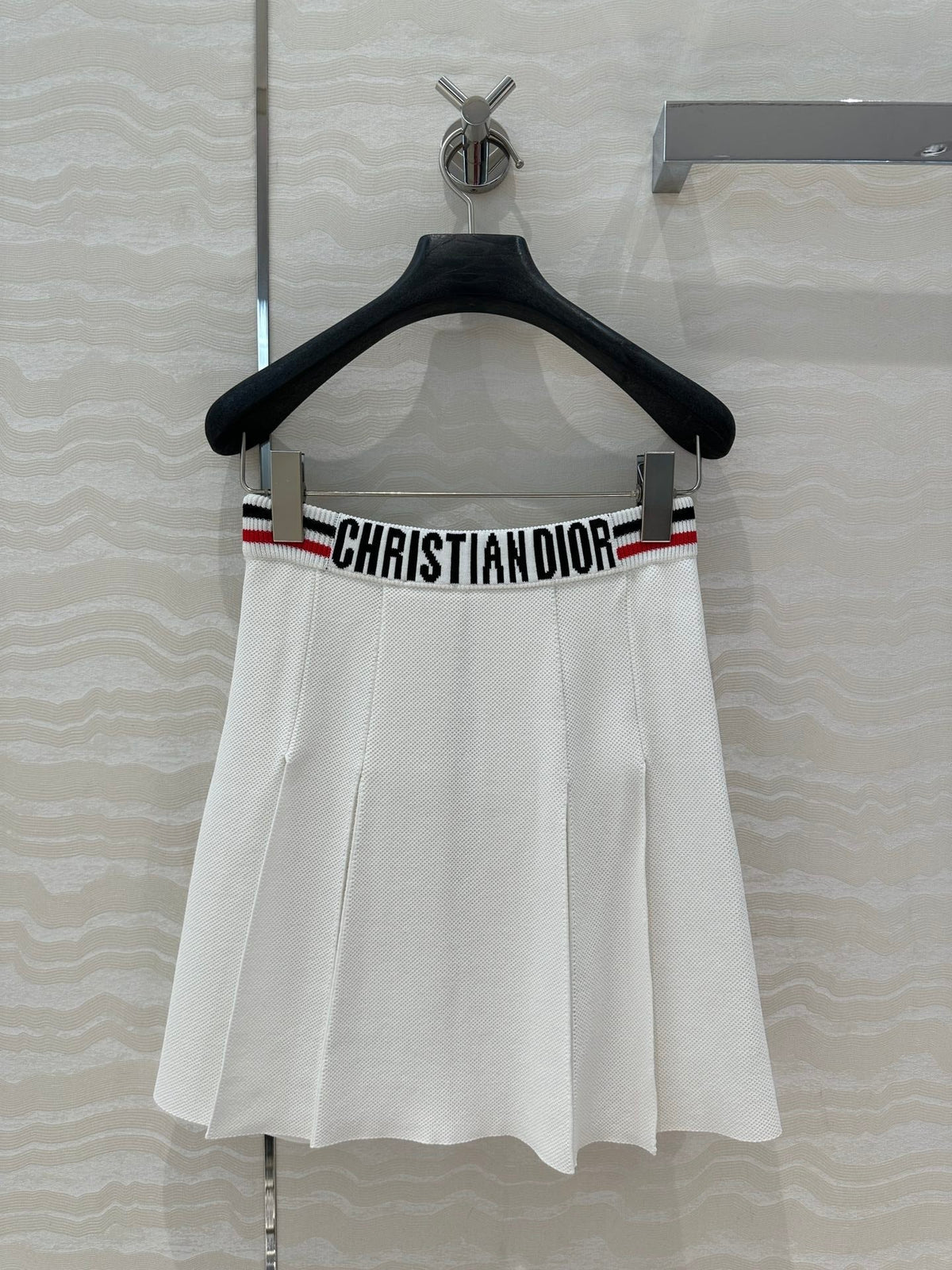 CD Sport Knitted Short Skirt White Linen Silk