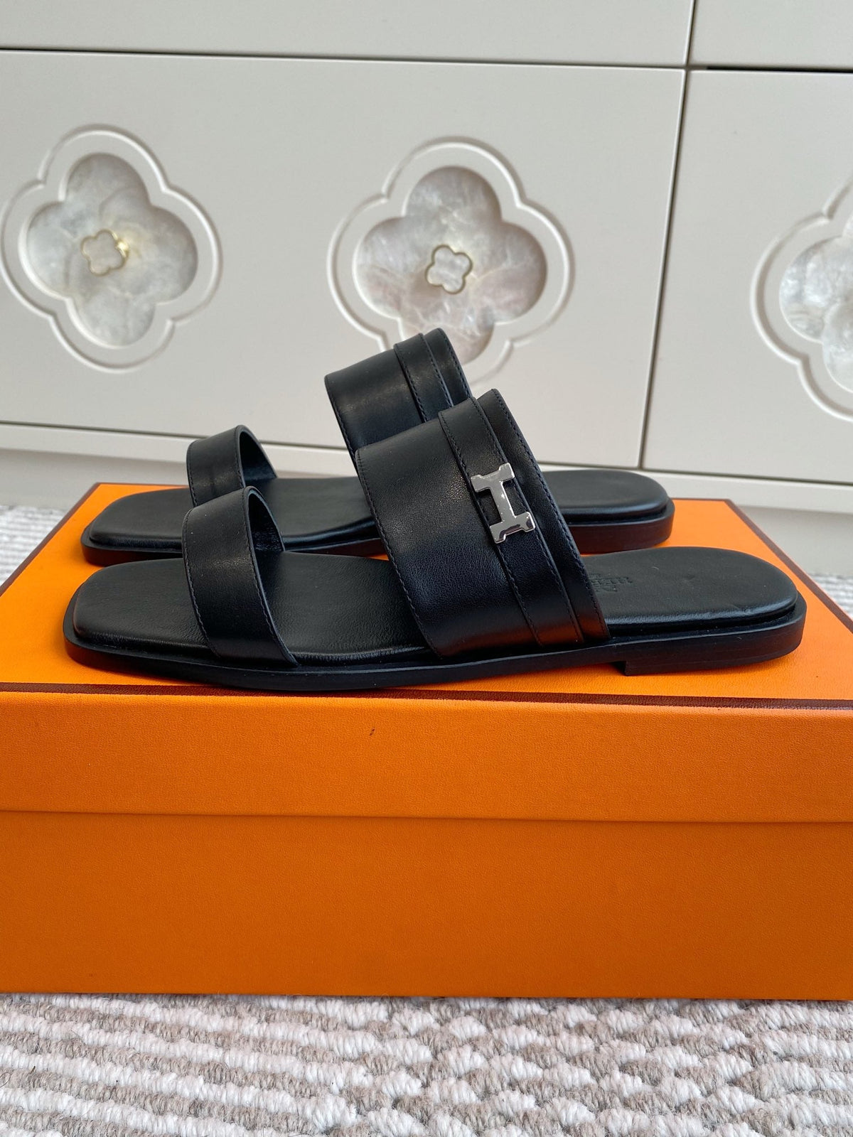 HM Joao Sandal Black Calfskin 291462
