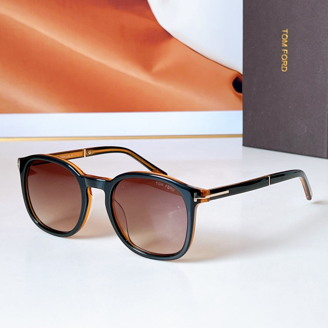 Tom Ford Sunglasses 680380