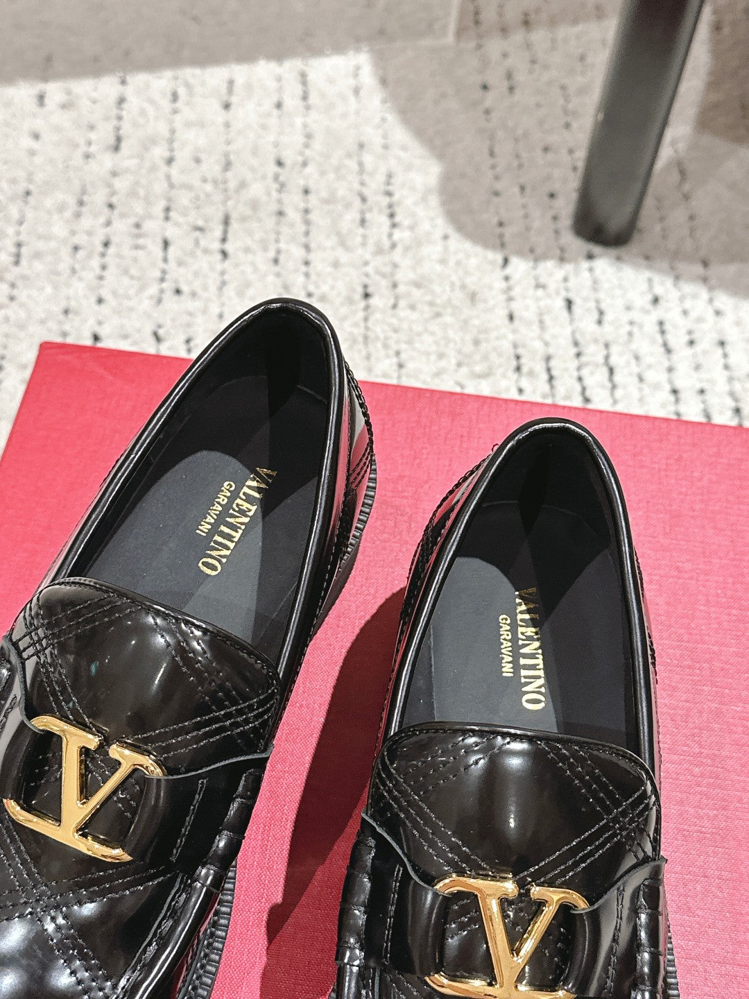 VT Vlogo Loafer Black Patent Leather 359840