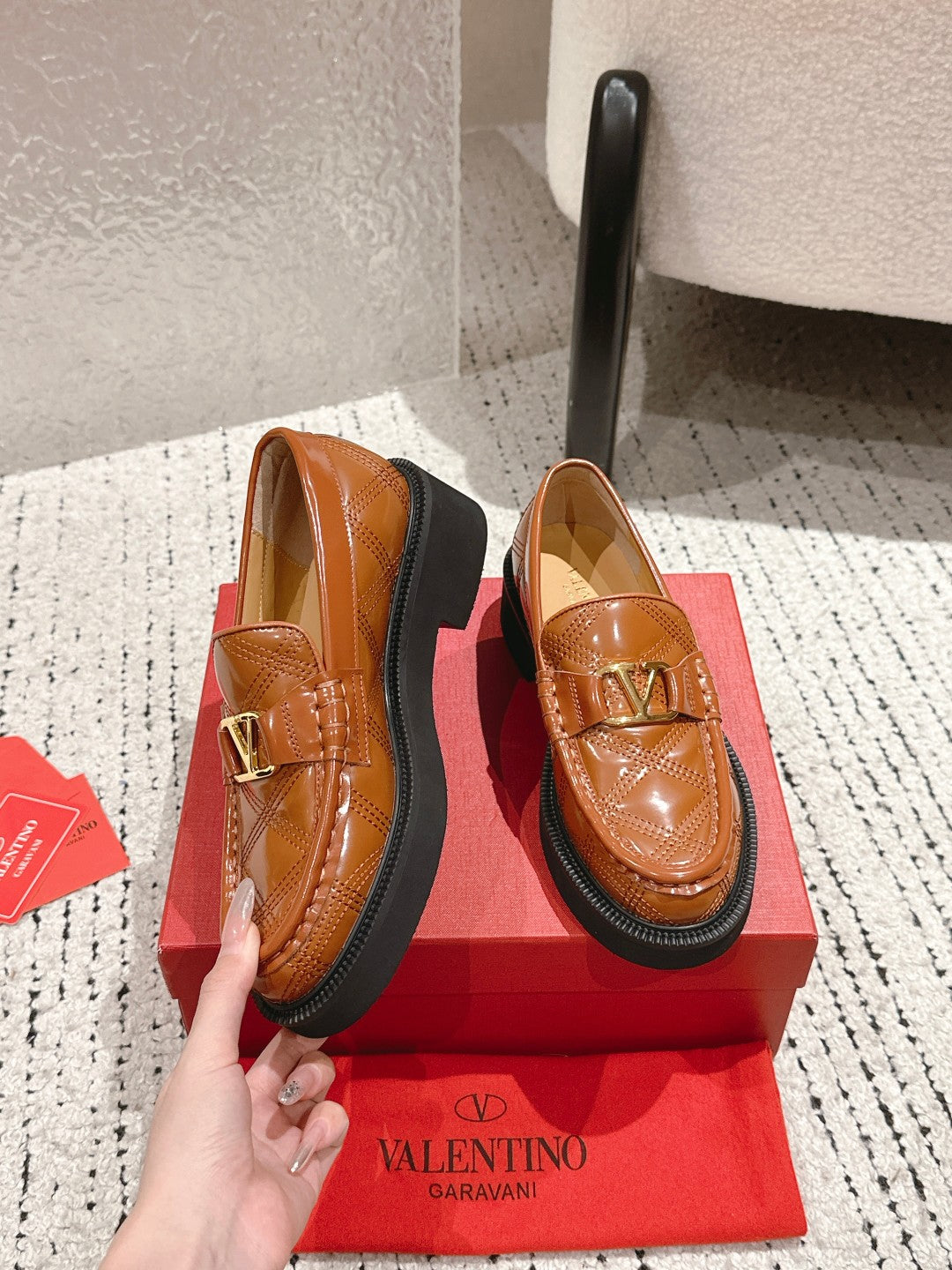 VT Vlogo Loafer Brown Patent Leather