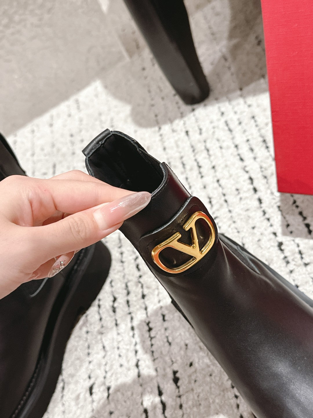 VT Ankle Short Boot Black Calfskin 359845