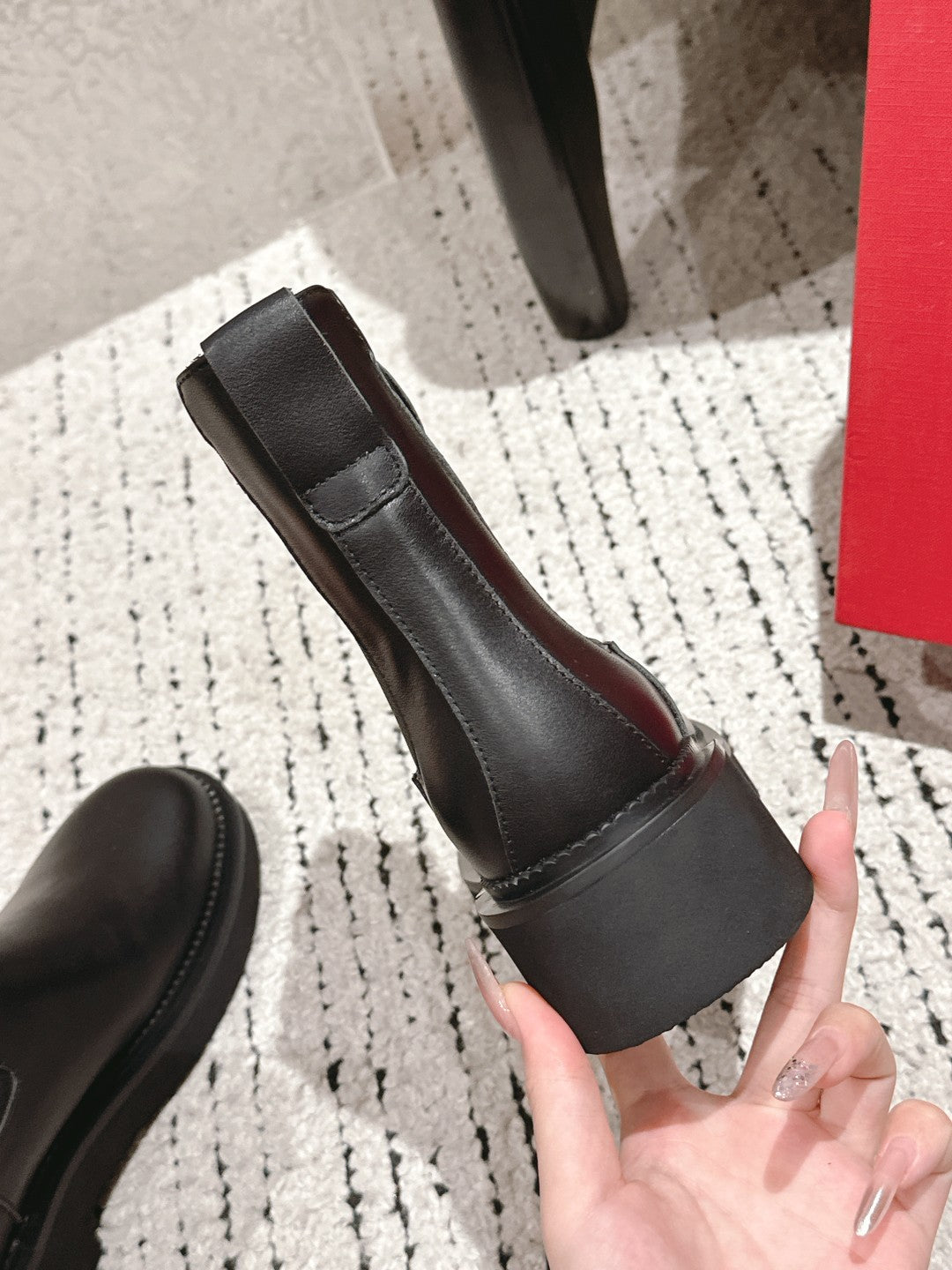 VT Ankle Short Boot Black Calfskin 359845
