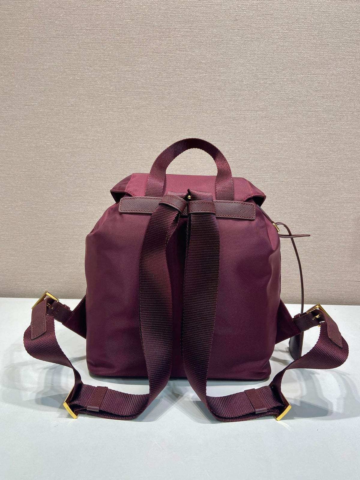 PRA backpack 28 burgundy nylon fabric gold hardware