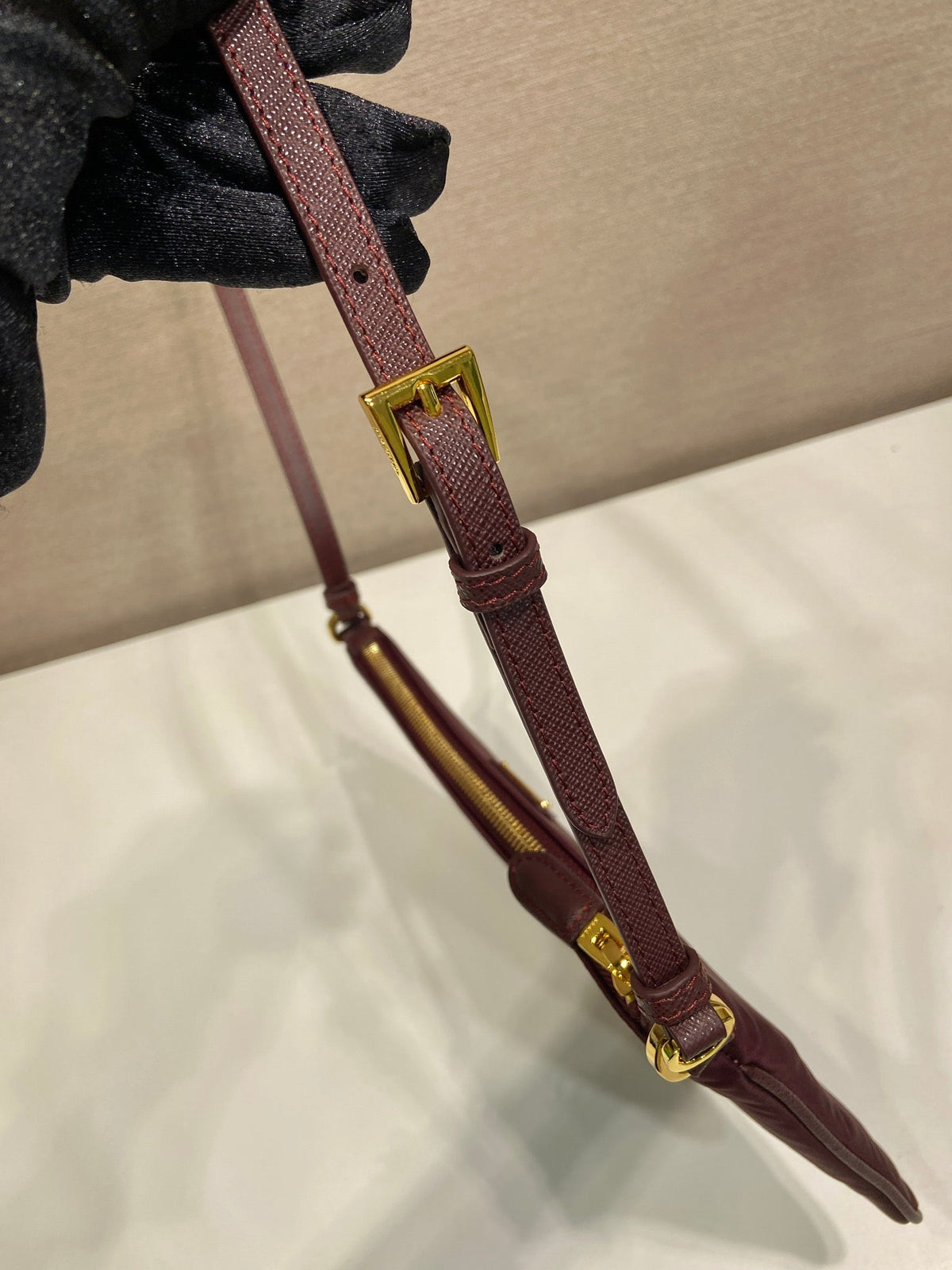 PRA vintage long shoulder bag burgundy nylon fabric