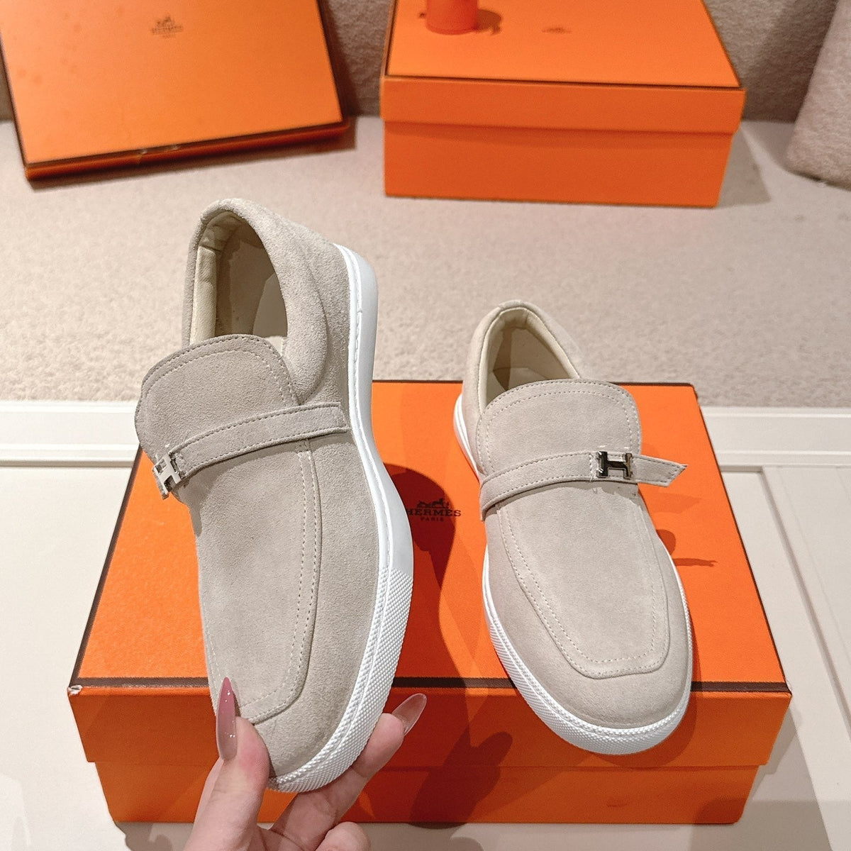 HM 25ss Loafers Light Beige Suede 577156