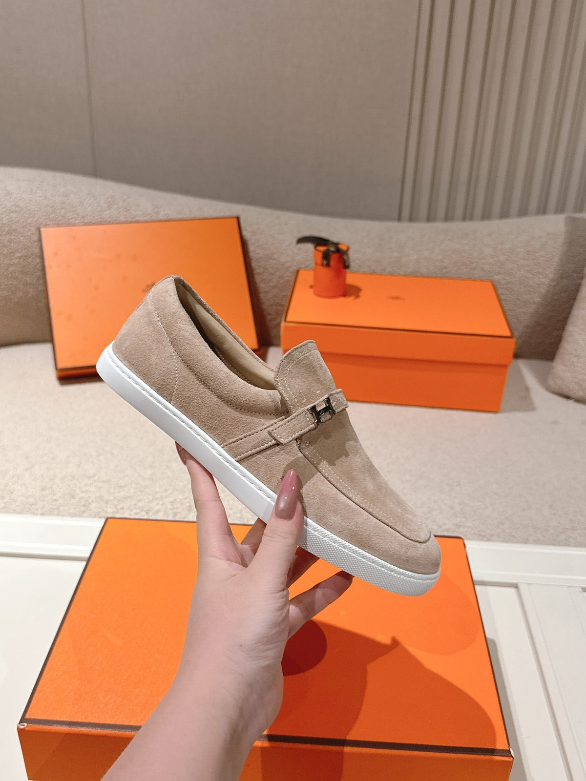 HM 25ss Loafers Beige Suede 577158