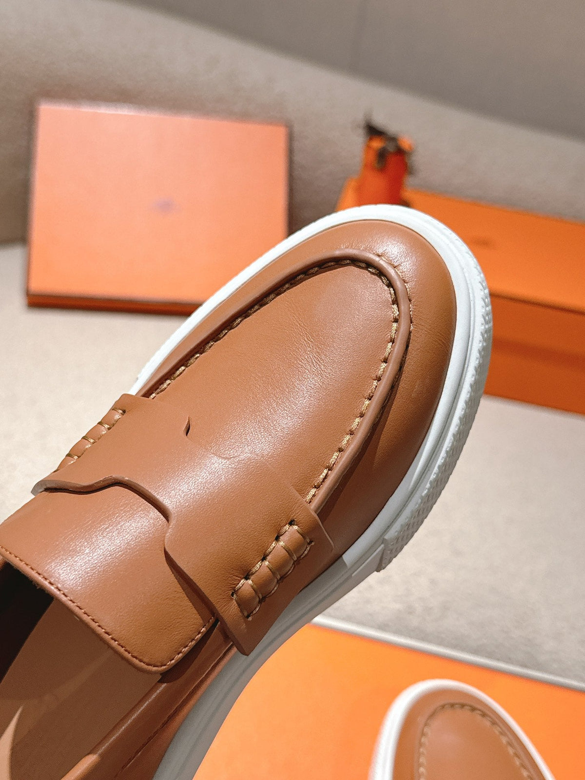 HM 25ss Platform Loafers Camel Brown Sheepskin 577173