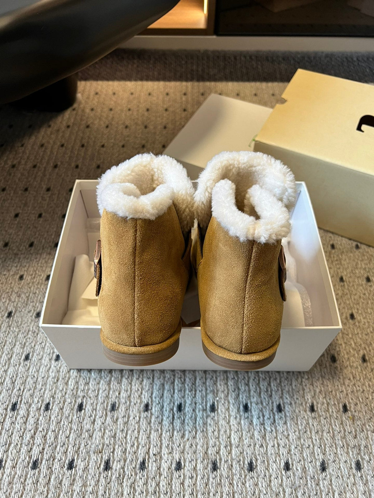 The Row 2025 Ankle Boot Tan White Suede Wool 561622