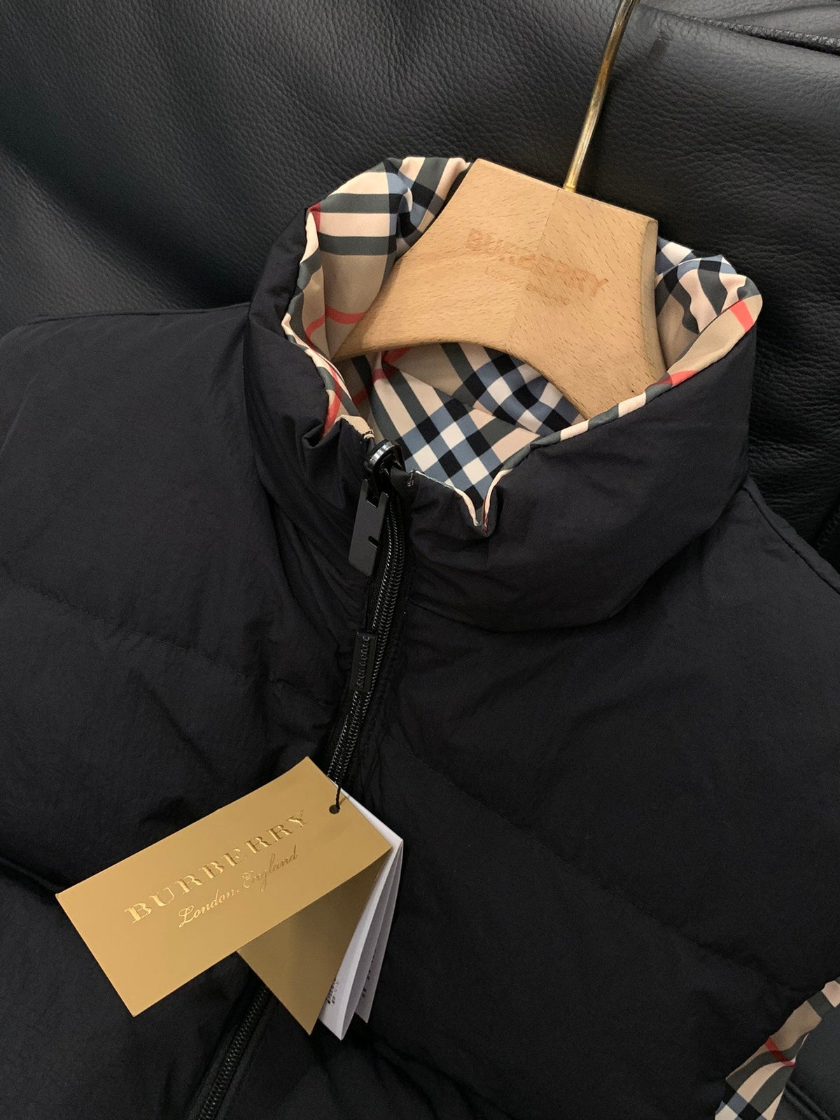 Burberry 25 Down Vest Black Mix Colors Polyester Cotton