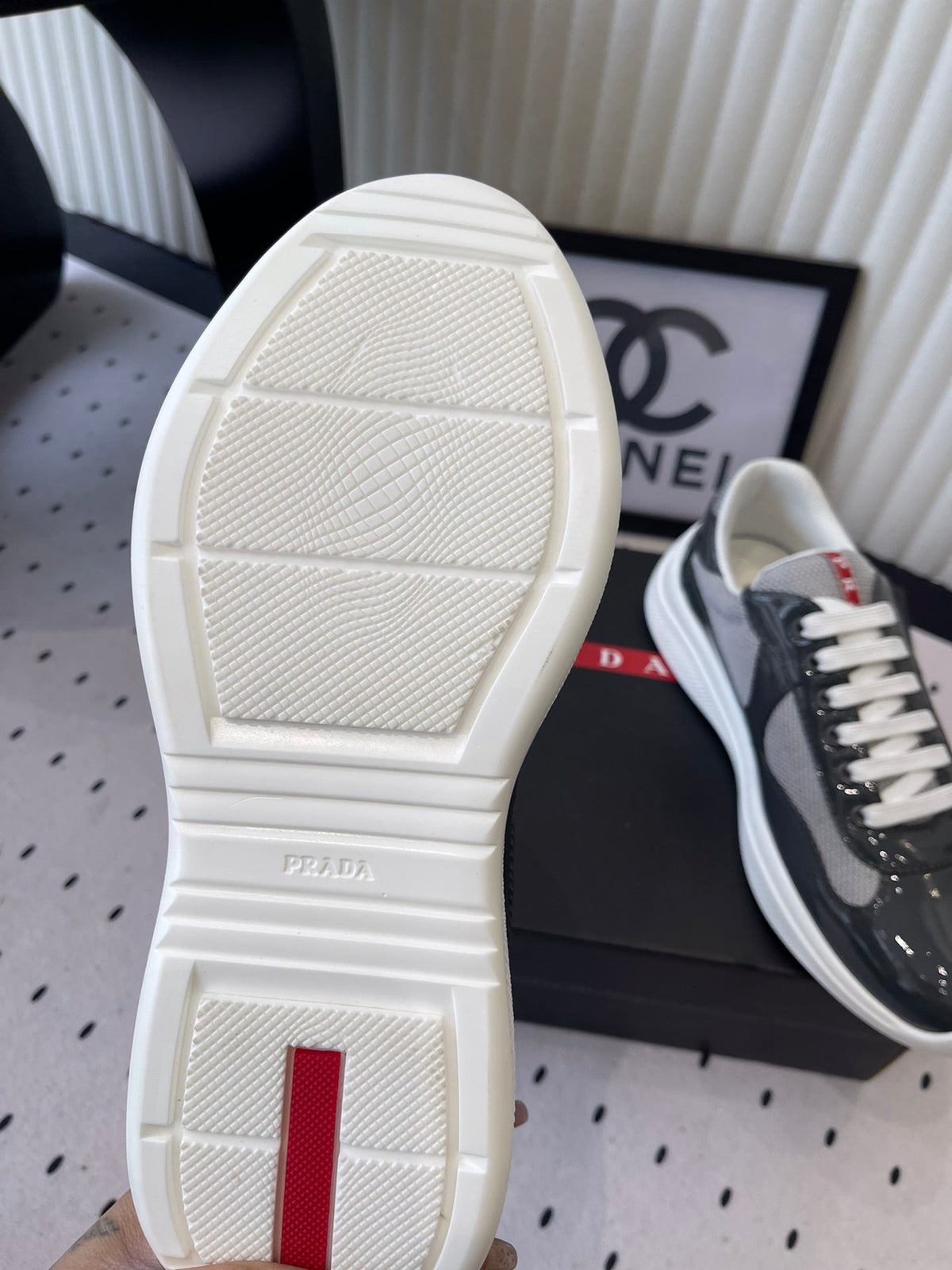 Pra 2025 Sneaker Dark Gray Patent Leather Mesh 554584