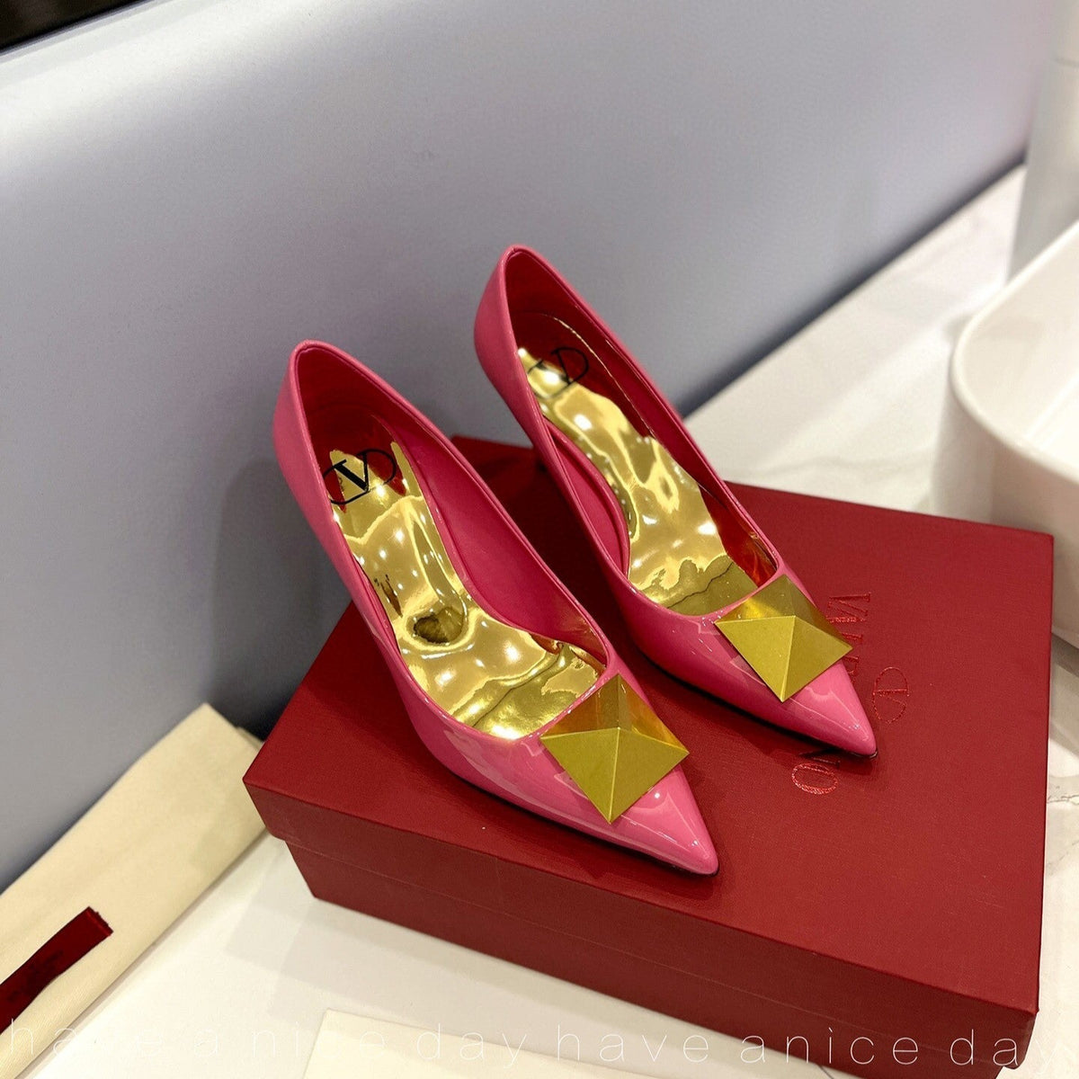 One Stud Gold Patent Pink Leather Pump