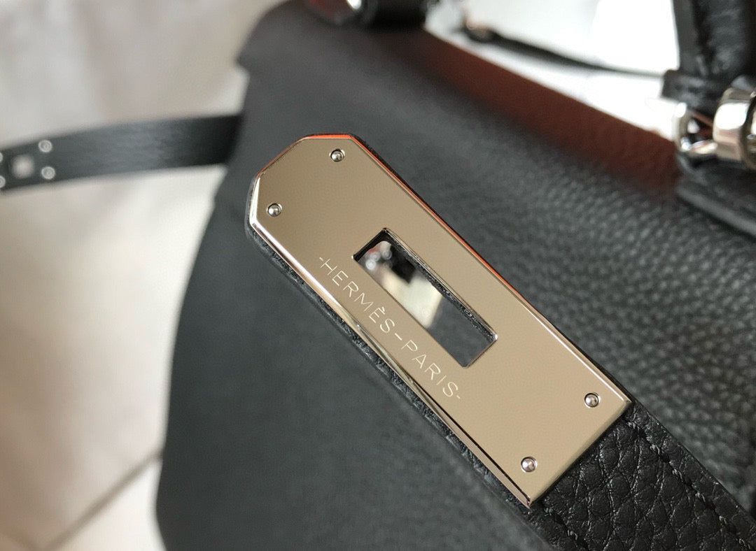 HM KELLY BLACK TOGO LEATHER  SILVER HARDWARE
