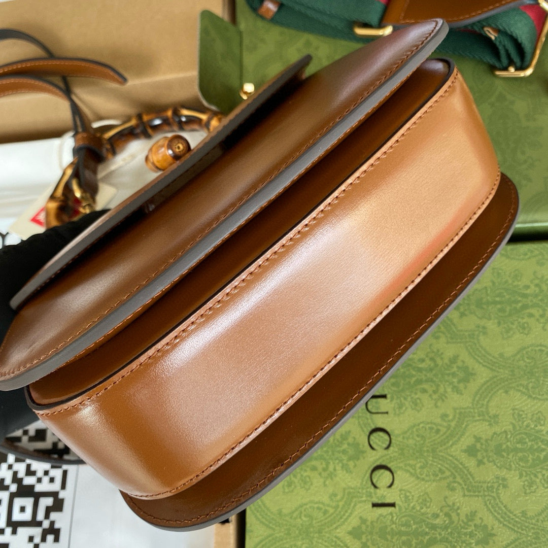 BAMBOO TOP HANDLE BAG 21 IN BROWN CALFSKIN