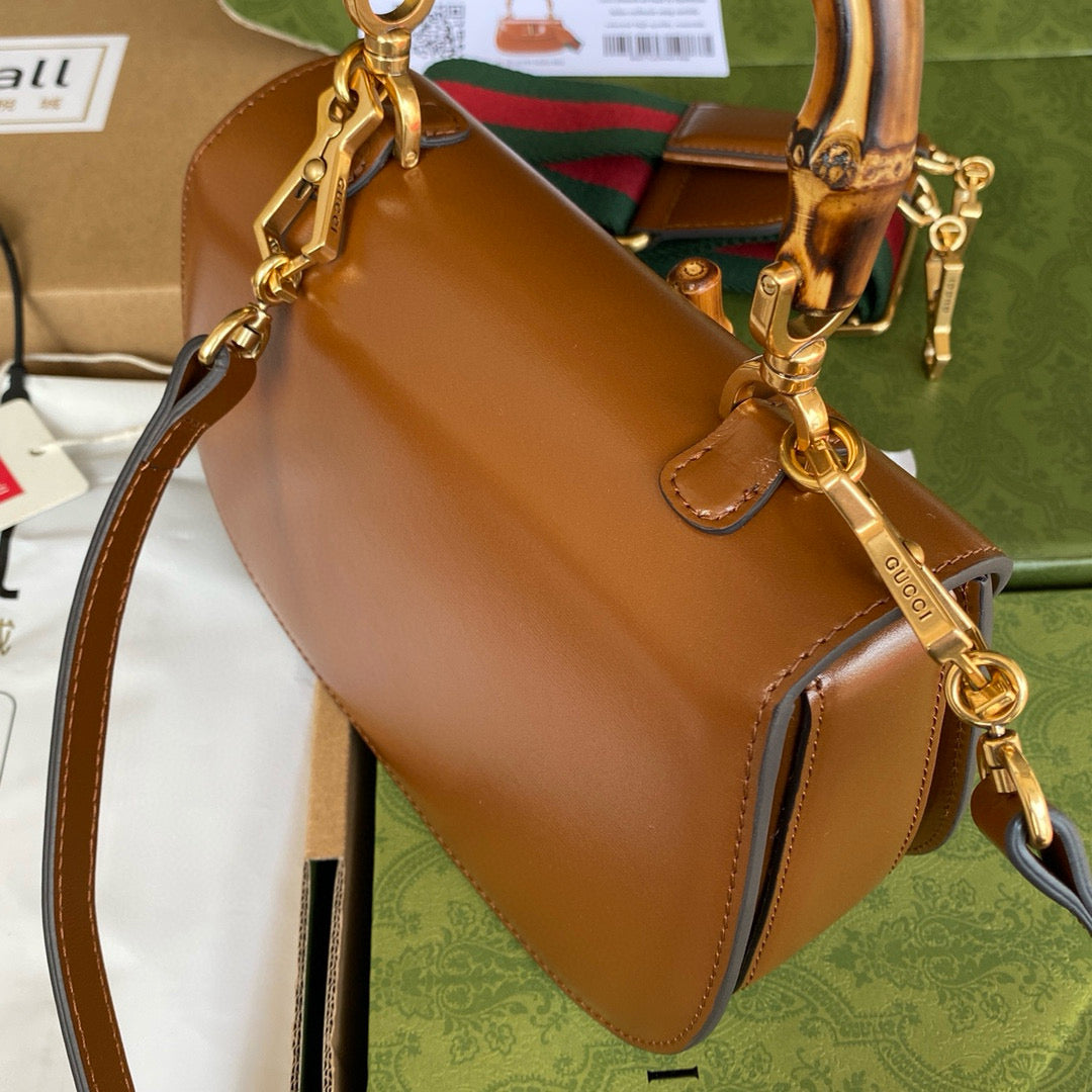BAMBOO TOP HANDLE BAG 21 IN BROWN CALFSKIN