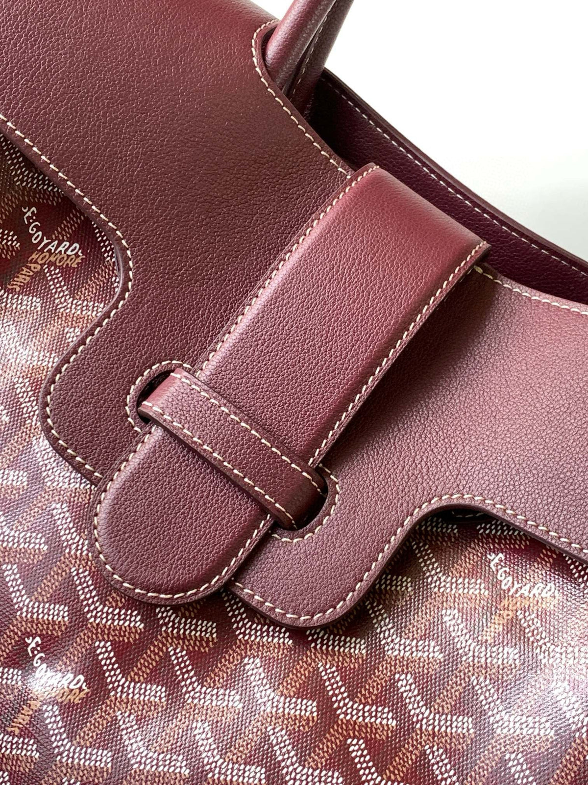 Goyard Pre-Owned Goyardine Saigon Tote Bag Red Canvas and Leather