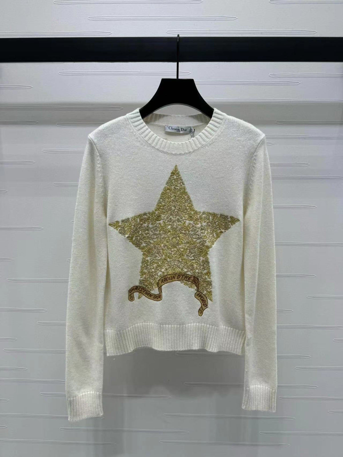 CD Sweaters and Cardigans Wool 255