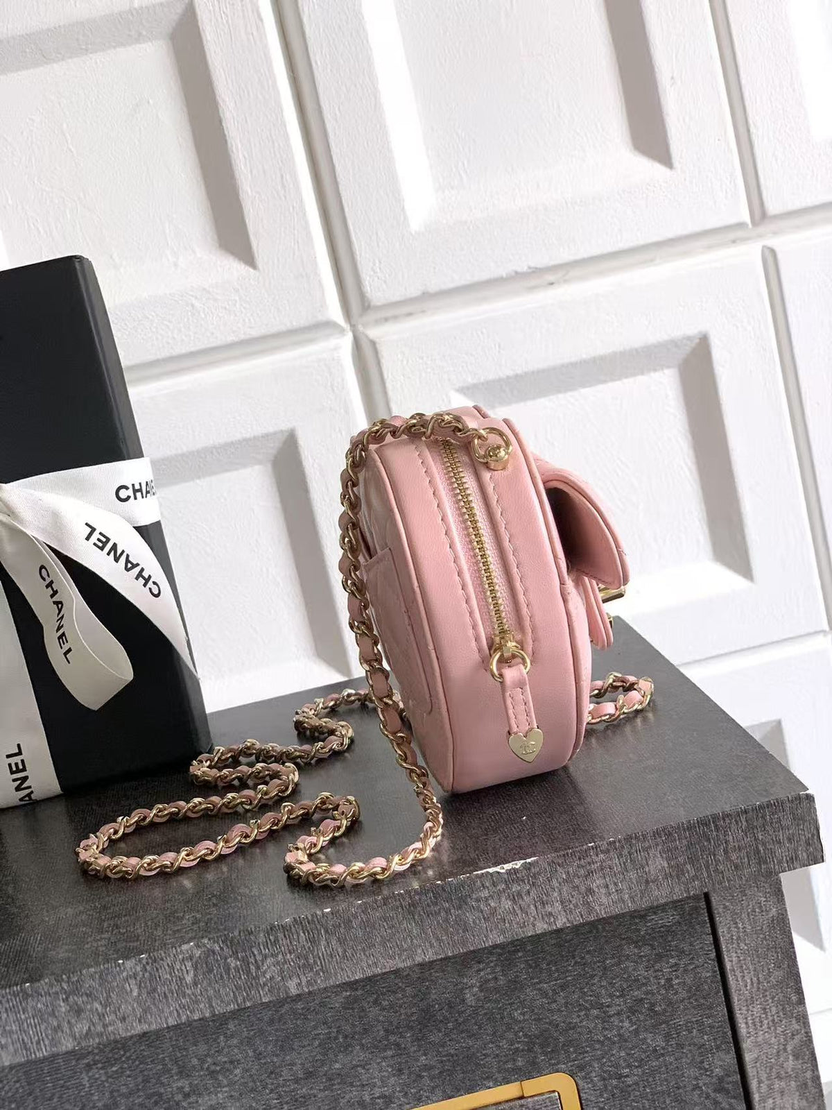CC 25 Heart Bag Pink Calfskin Gold Hardware