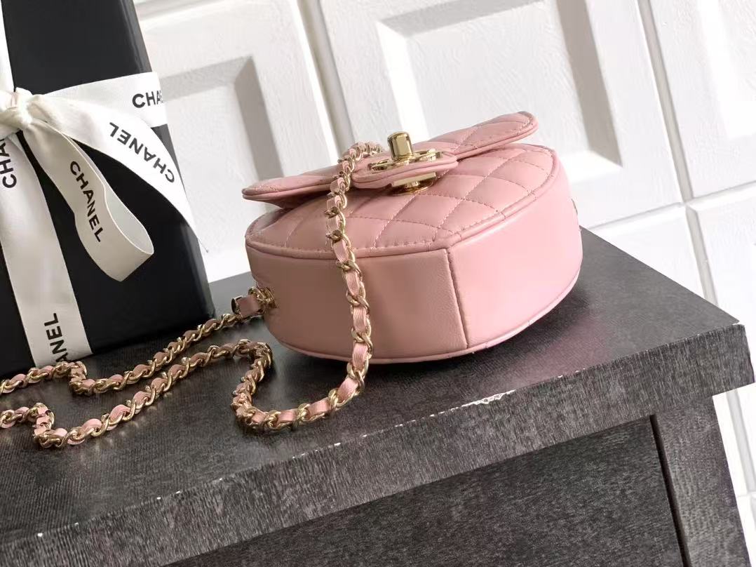 CC 25 Heart Bag Pink Calfskin Gold Hardware
