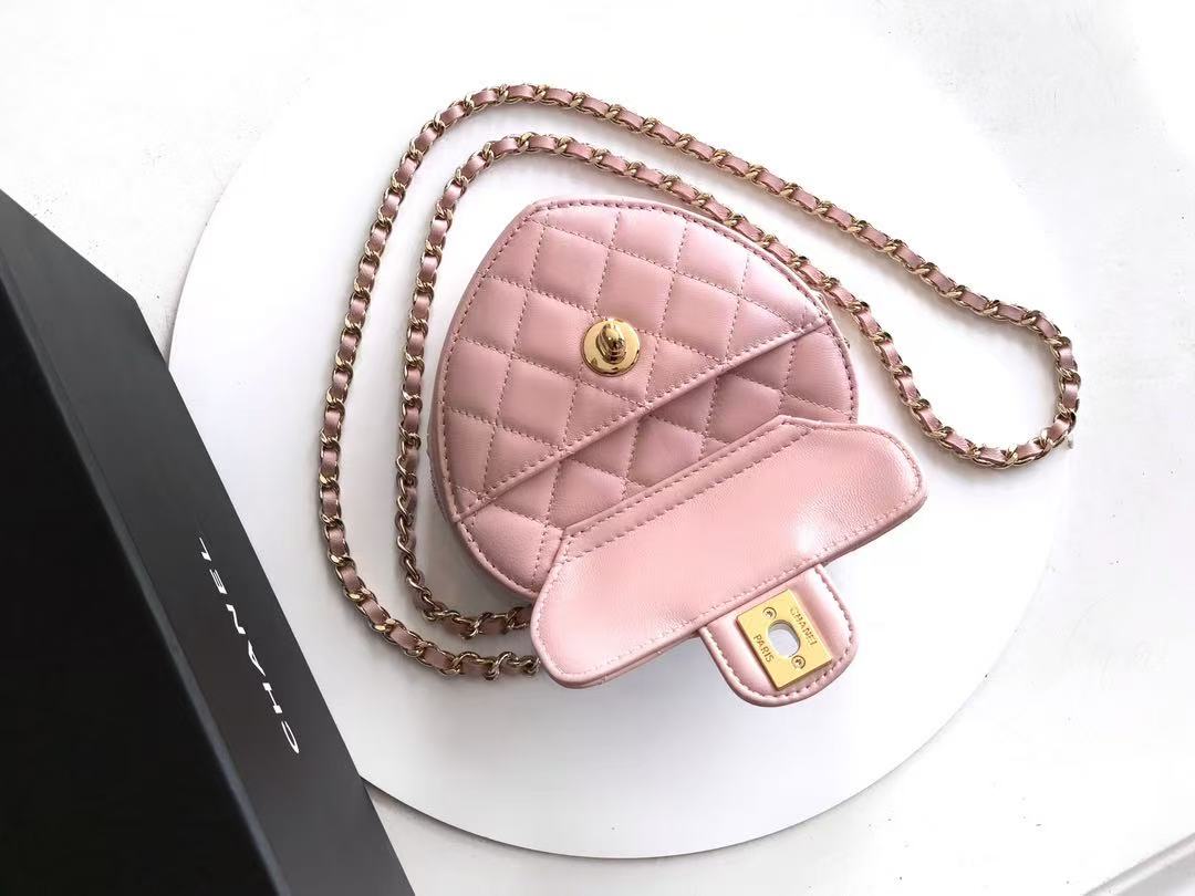 CC 25 Heart Bag Pink Calfskin Gold Hardware