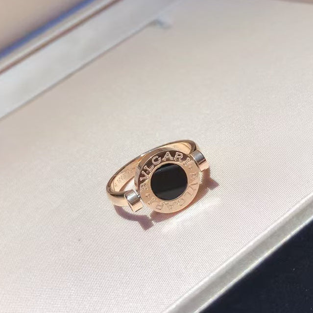 Bvlgari Rose Gold Flip Ring Set With Mother-of-pearl And Onyx