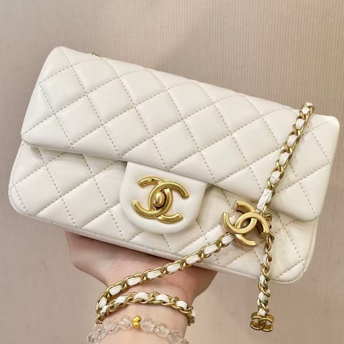 Chanel 2025 Flap Bag White Gold 20cm Shinny Lambskin