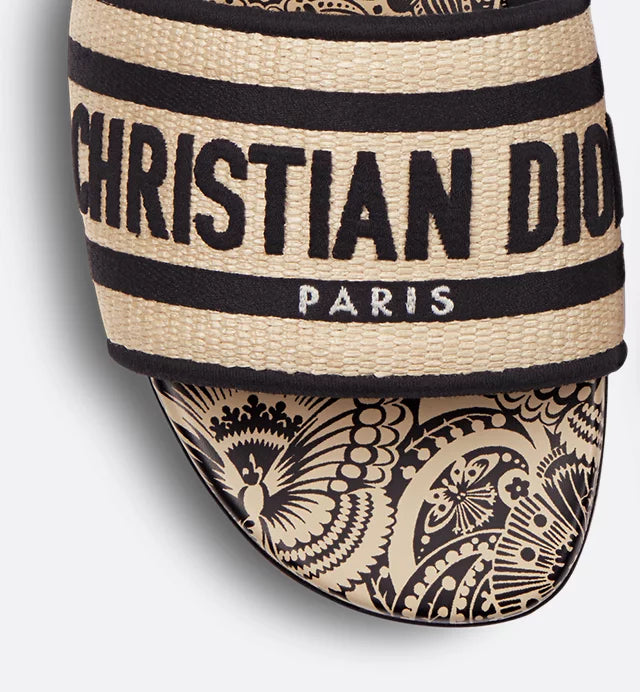 CD Dway Slide Natural Raffia and Black D-Butterfly Paisley Motif