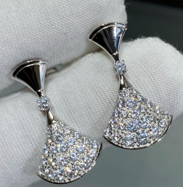 DREAM EARRINGS DIAMOND