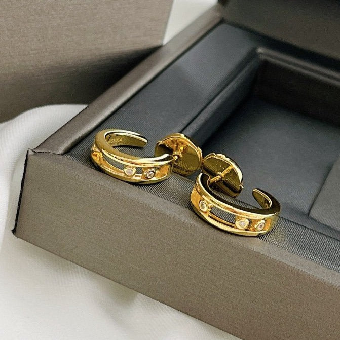 CREOLES MOVE CLASSIQUE DIAMOND EARRINGS