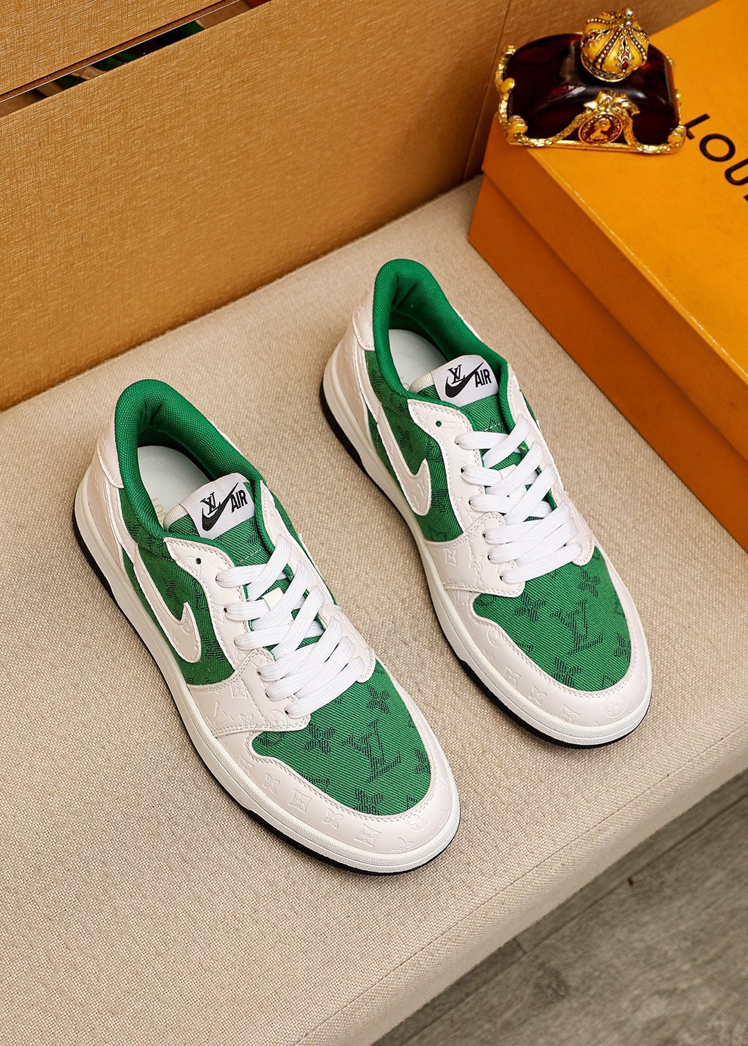 AIR FORCE LV MONOGRAM SNEAKER WHITE GREEN