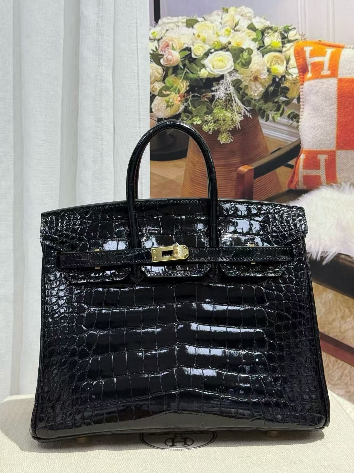 HM  Birkin 25cm Shiny Black Porosus Crocodile Gold Hardware