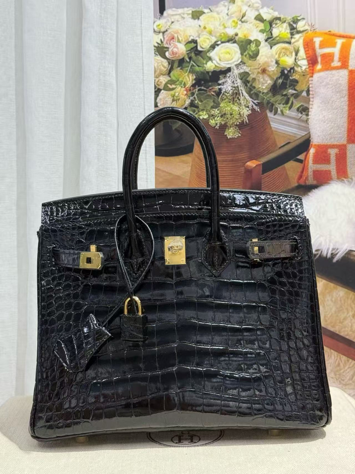 HM  Birkin 25cm Shiny Black Porosus Crocodile Gold Hardware