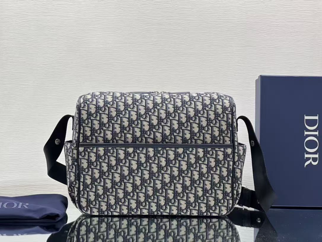 CD Changing Bag Beige and Blue jacquard fabric
