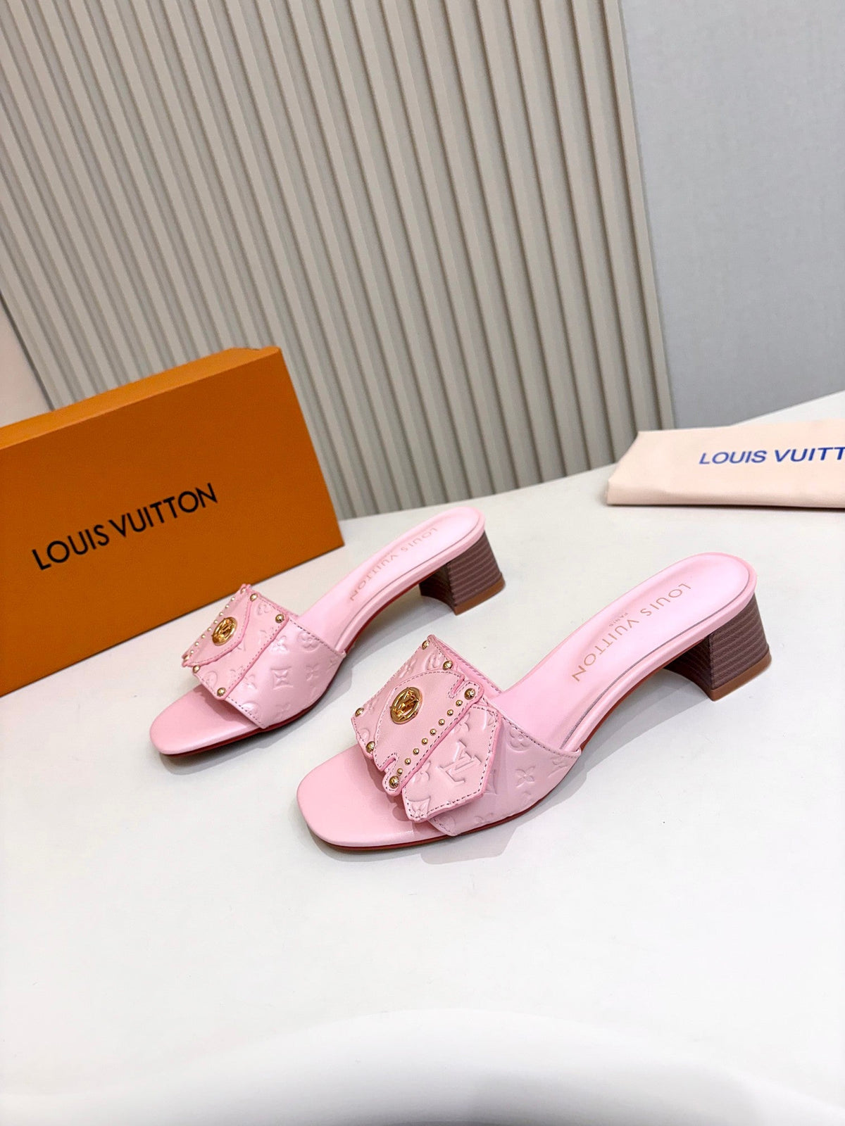 Louis Vuitton 2026 Frame Mules 40mm Calfskin Leather 780512