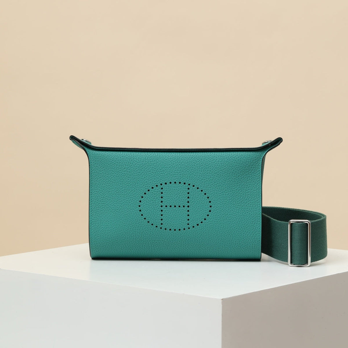High-end Hermes 2026 Videpoches Bag 27cm Togo Calfskin