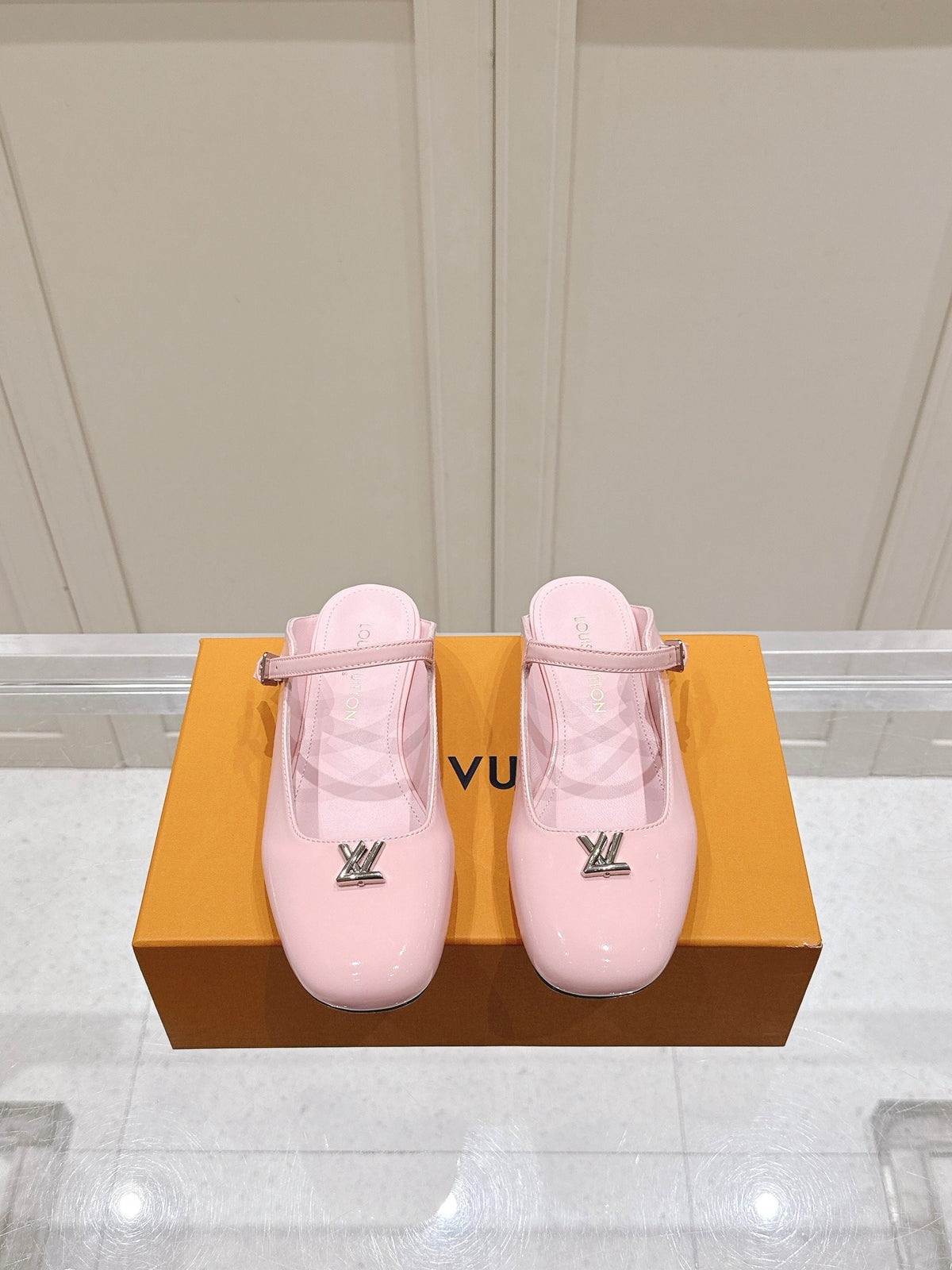 Louis Vuitton 2026 Swing Open Back Ballerinas Patent Leather 778830