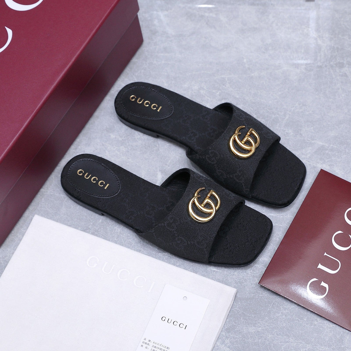 Gucci 2026 Slipper The Signature GG Monogram Canvas Leather 758570