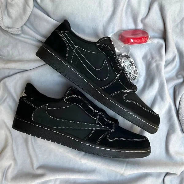 Nike Air Jordan x Travis Scott 2026 Sneaker Black Leather Suede